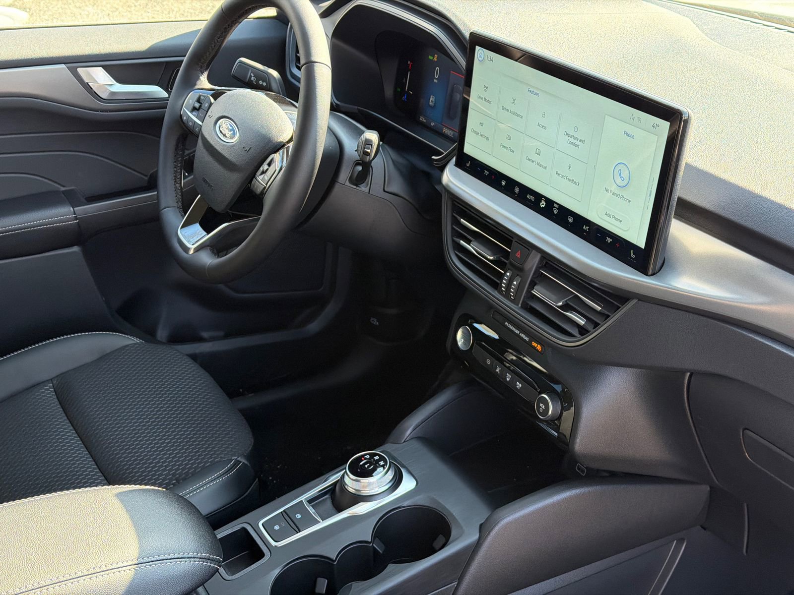 New 2026 Ford Escape SE image 9