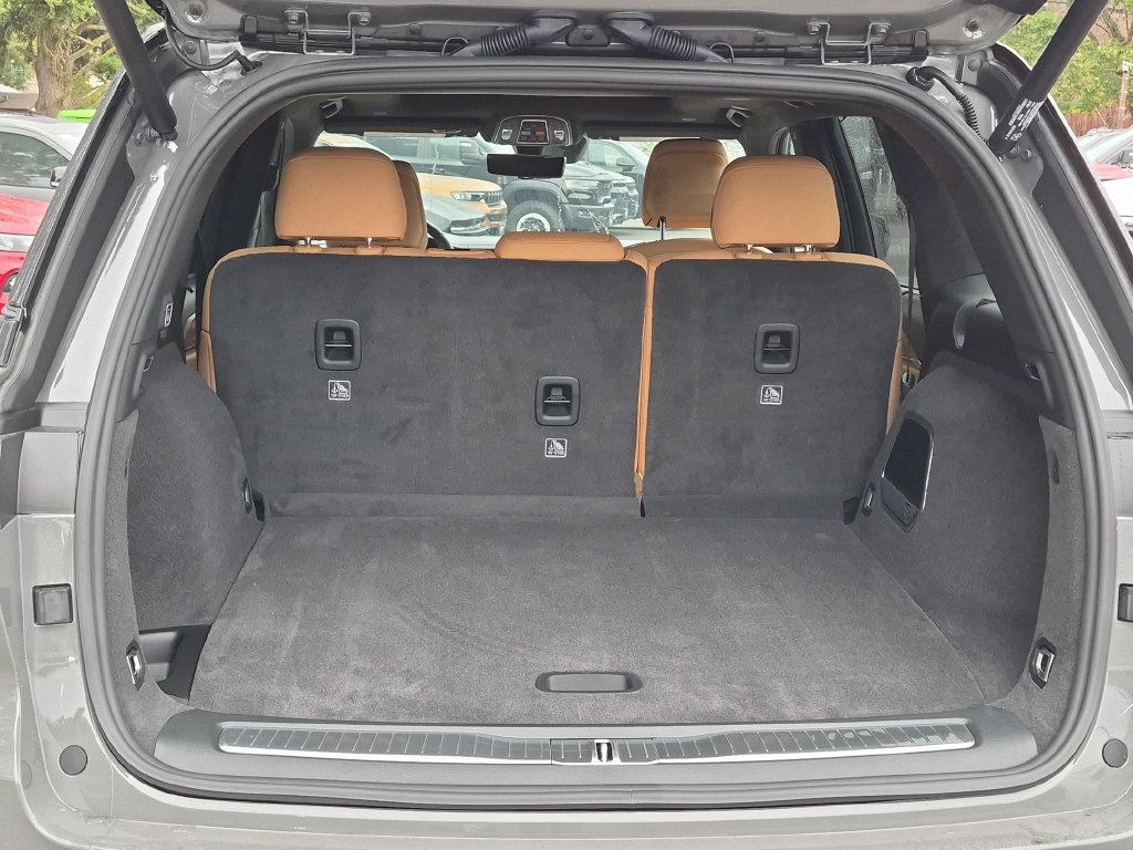New 2027 Jeep Grand Cherokee Summit AWD/4WD image 10