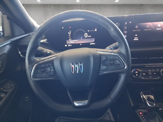 Used 2025 Buick Envista Sport Touring w/ Convenience I Package FWD image 27