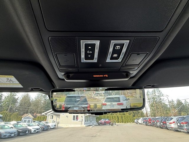 Used 2022 Land Rover Defender 90 X-Dynamic S image 21