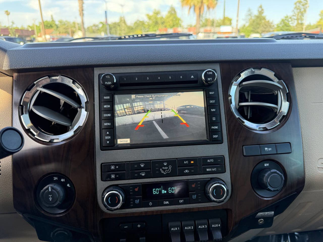 Used 2012 Ford F250 Lariat w/ Lariat Ultimate Pkg AWD/4WD image 18