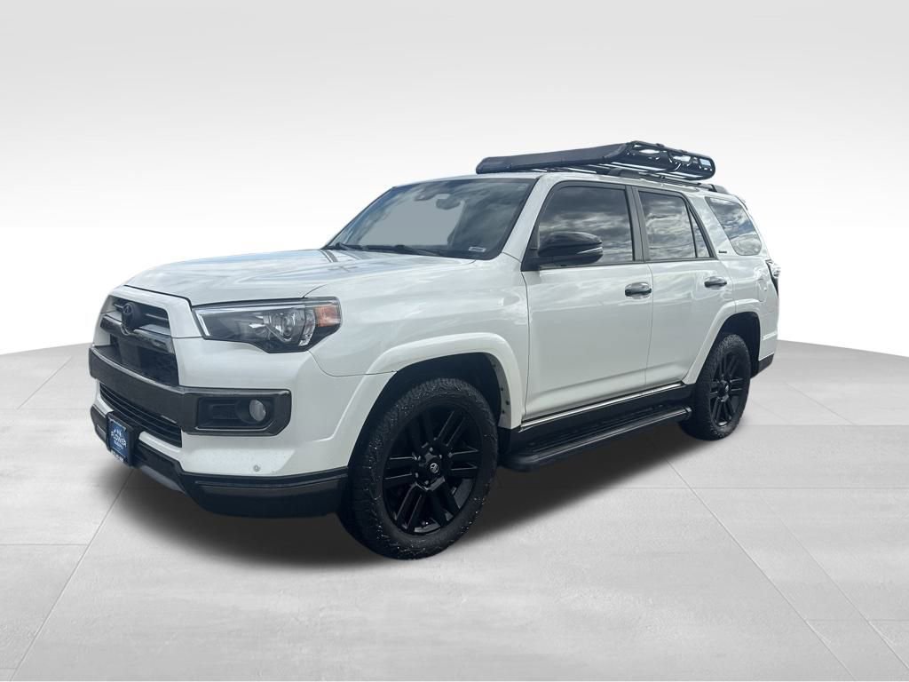 Used 2020 Toyota 4Runner SR5 image 3