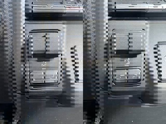 New 2026 GMC Sierra 3500 Pro w/ Convenience Package image 17