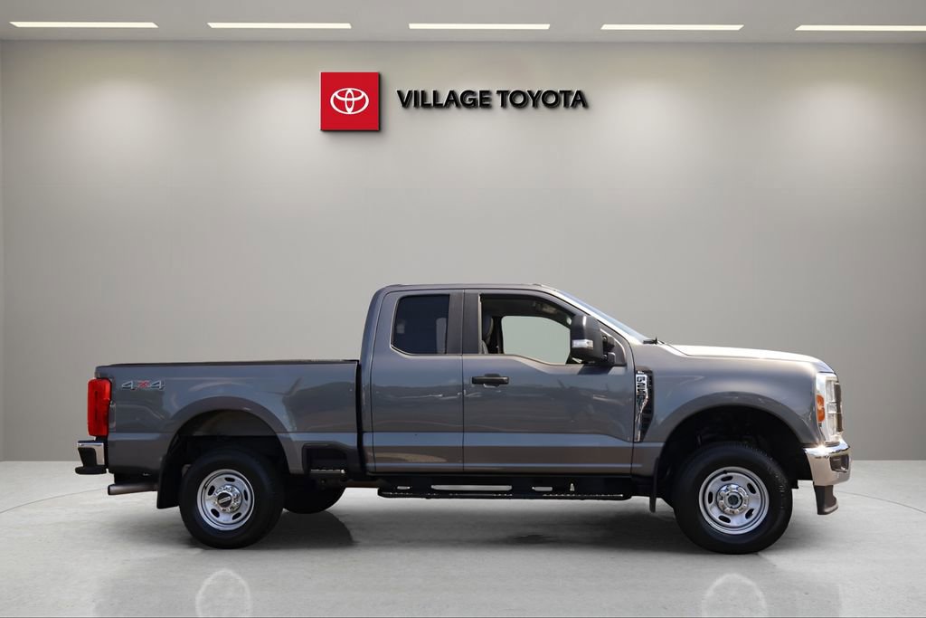 Used 2023 Ford F250 XL w/ Snow Plow Prep Package AWD/4WD image 6