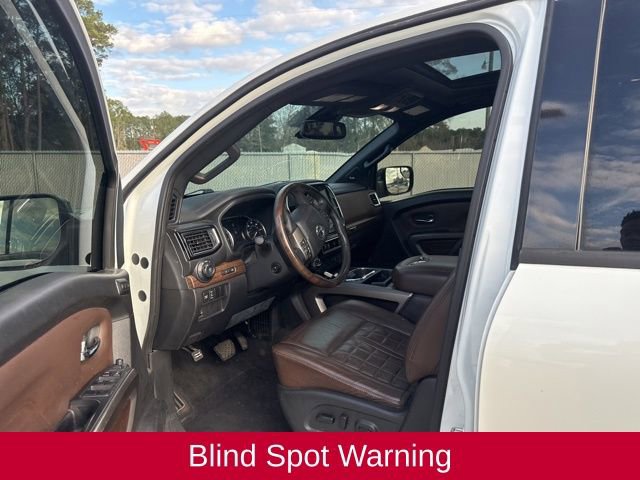 Used 2021 Nissan Titan Platinum Reserve w/ Moonroof Package image 17