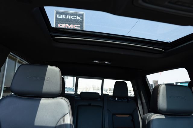 Used 2024 GMC Sierra 2500 AT4 w/ AT4 Premium Plus Package image 32