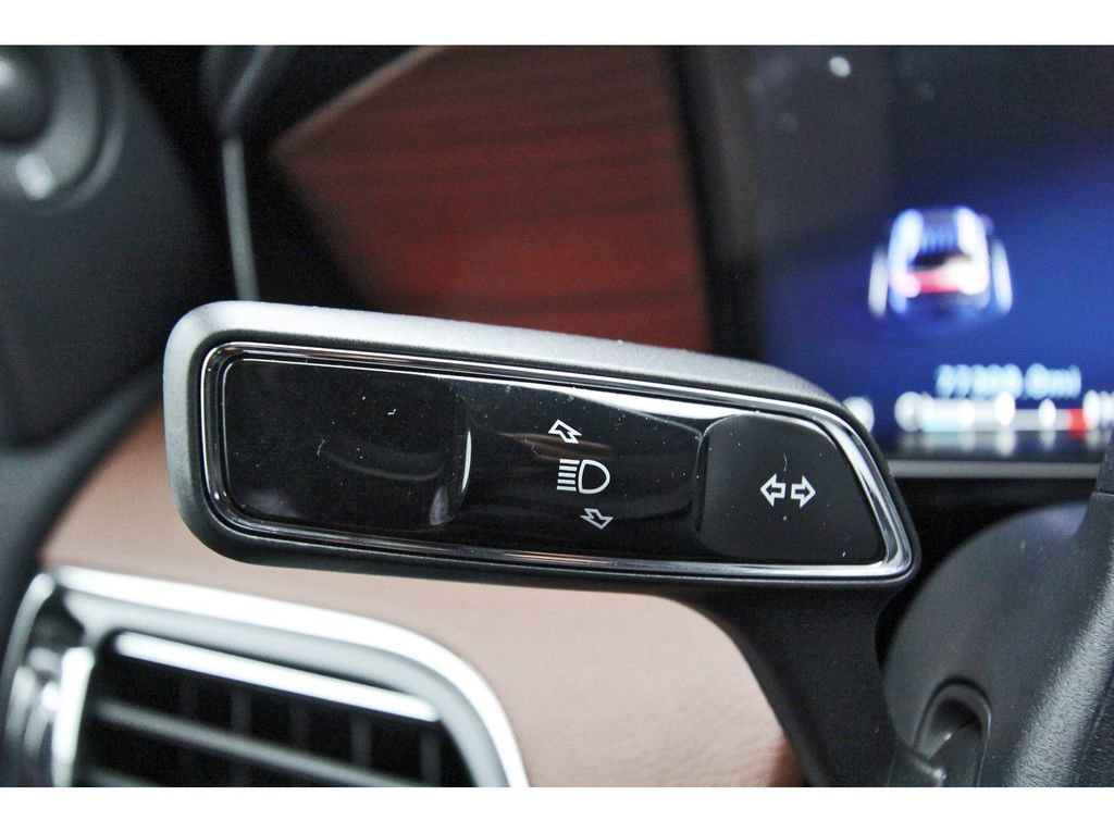 Used 2022 Lincoln Navigator L Reserve image 18