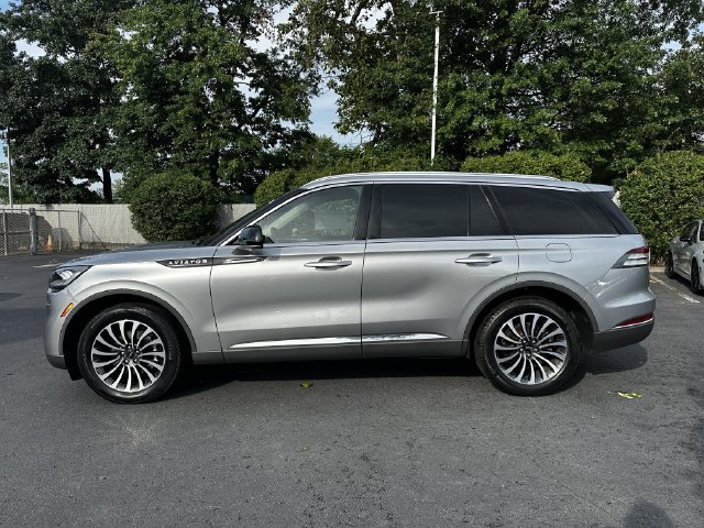 Certified 2023 Lincoln Aviator AWD w/ Premium Package image 8