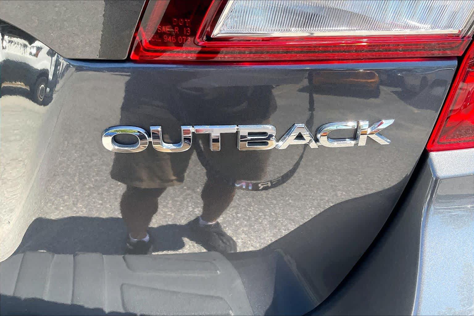 Used 2019 Subaru Outback 2.5i Limited AWD/4WD image 9
