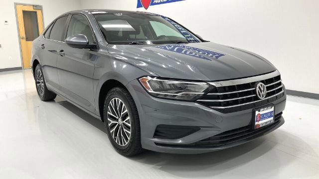 Used 2019 Volkswagen Jetta SE FWD image 5