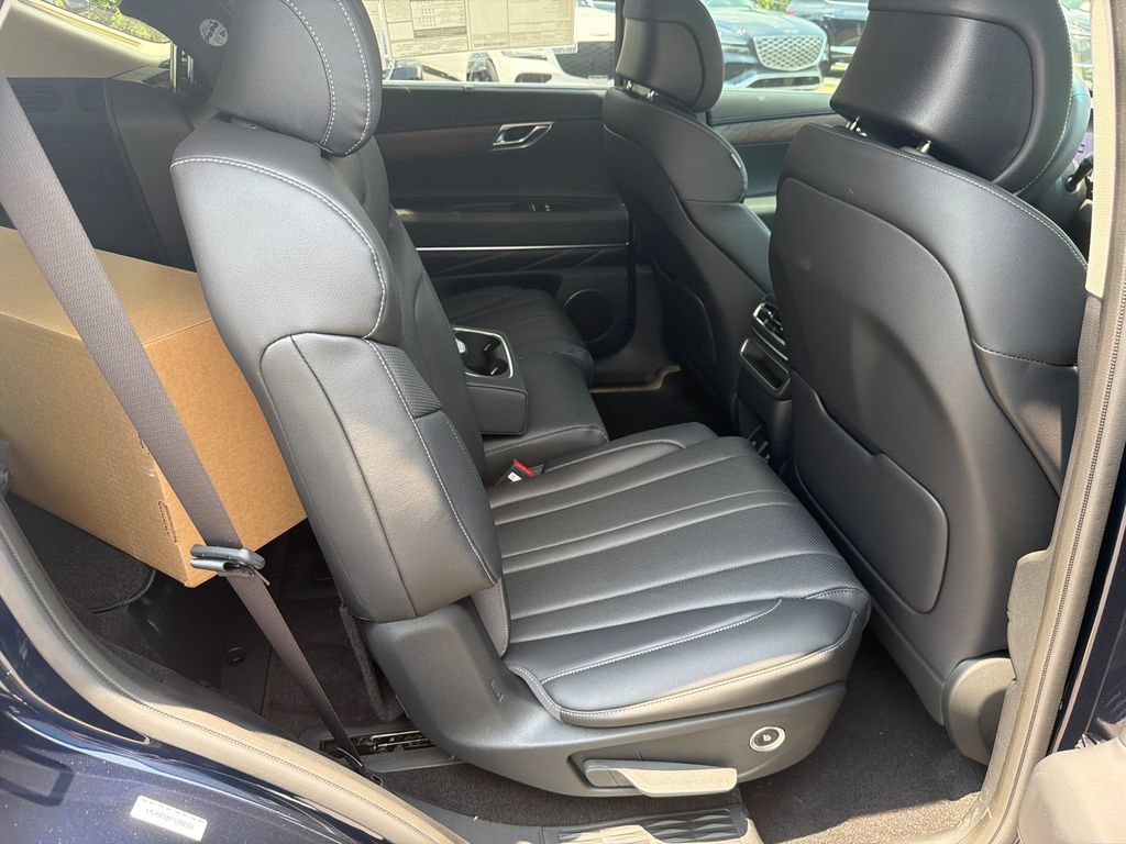 New 2026 Genesis GV80 2.5T Select AWD/4WD image 17