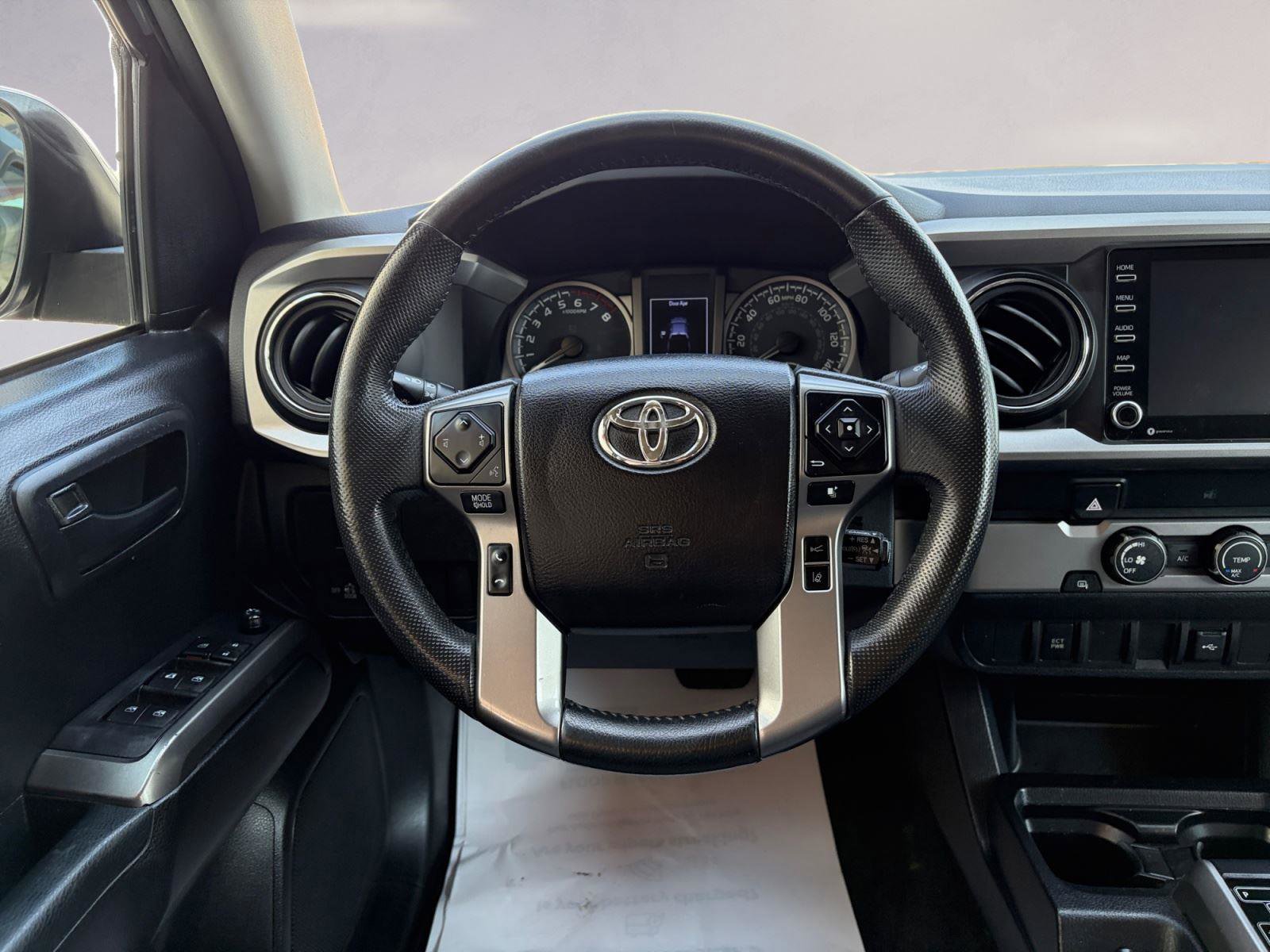 Used 2020 Toyota Tacoma SR5 w/ SR5 Appearance Package (SM) image 12