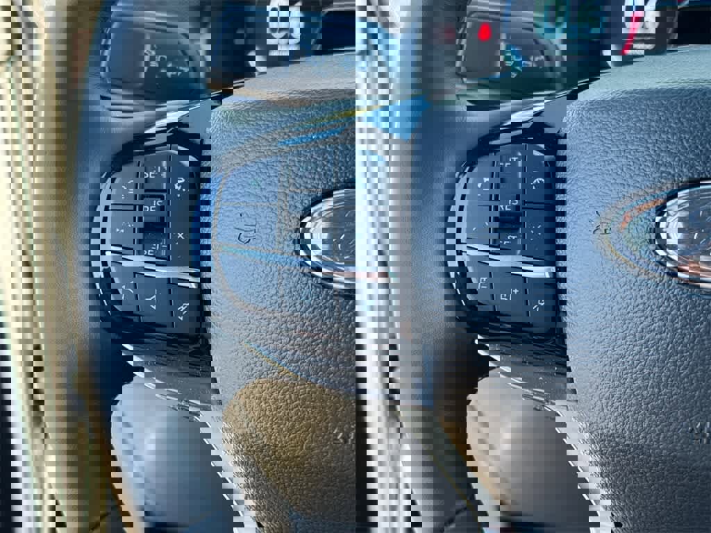 Used 2025 Ford Explorer Platinum w/ Ultimate Package image 25