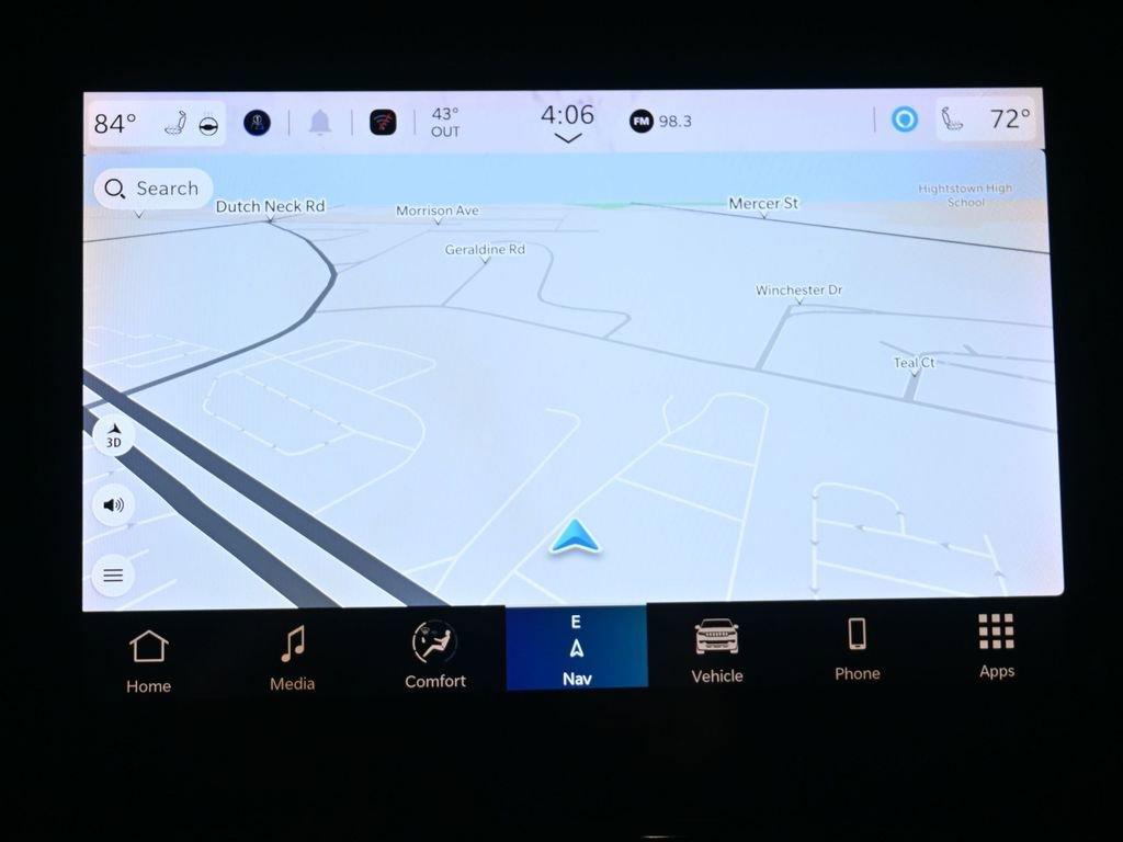 Used 2024 Jeep Wagoneer L Series II w/ Flexible Seating Group image 33