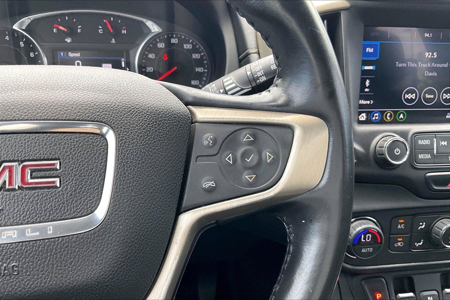 Used 2018 GMC Terrain Denali w/ Driver Alert Package II AWD/4WD image 19