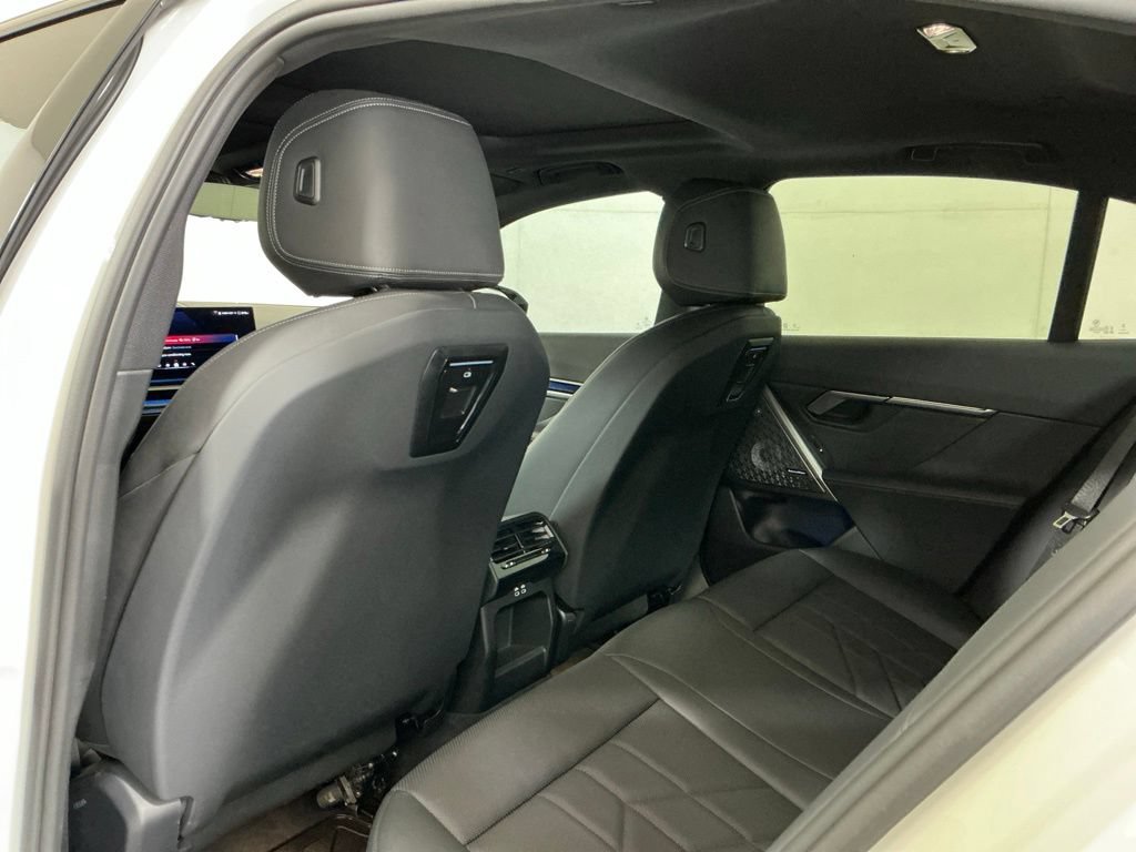 Used 2024 BMW i5 M60 w/ Premium Package AWD/4WD image 25