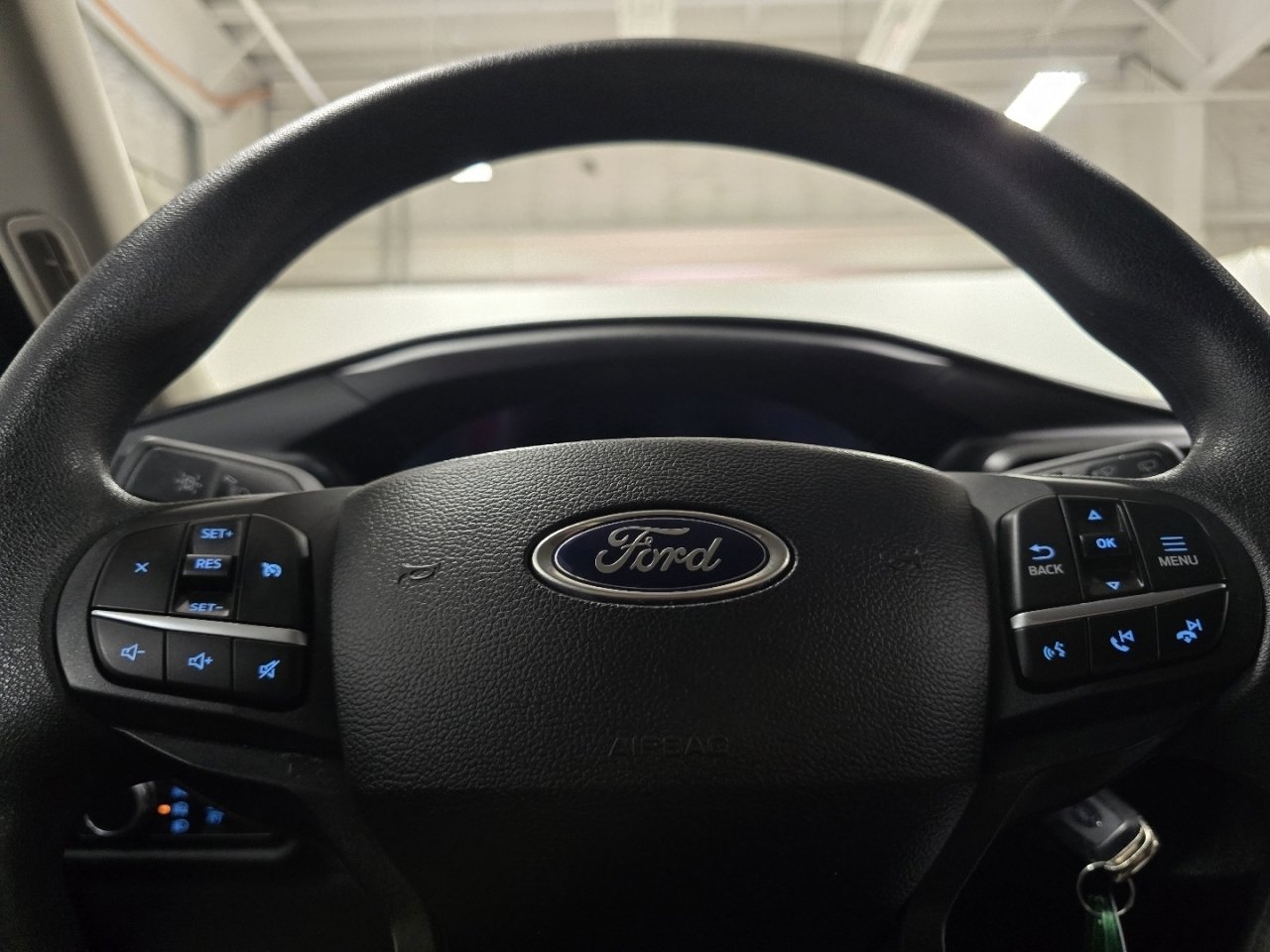 Used 2023 Ford Explorer 4WD image 23