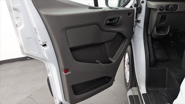 Used 2024 Ford Transit 250 Low Roof w/ Exterior Upgrade Package RWD image 13