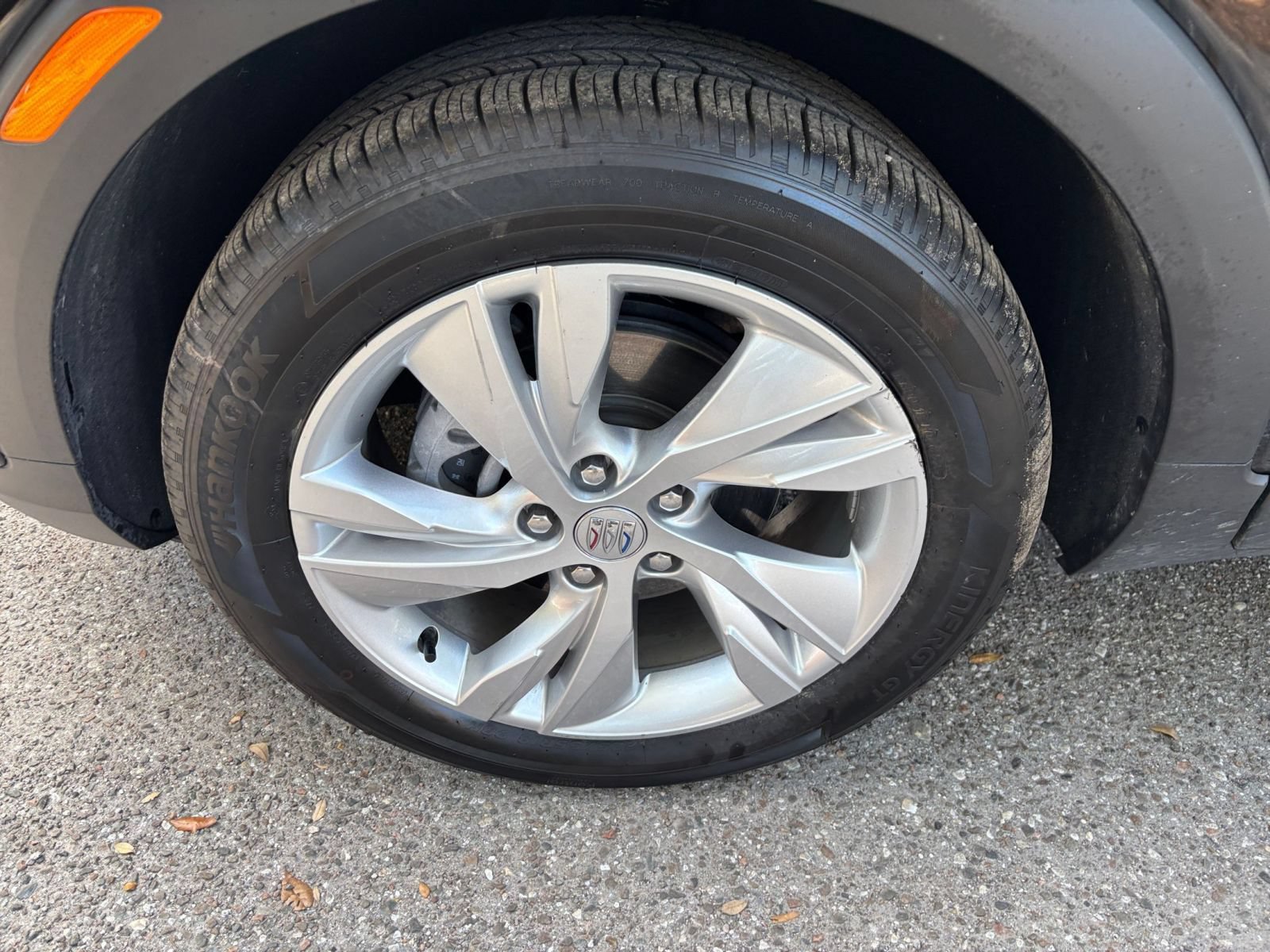 Used 2025 Buick Encore GX Preferred FWD image 29