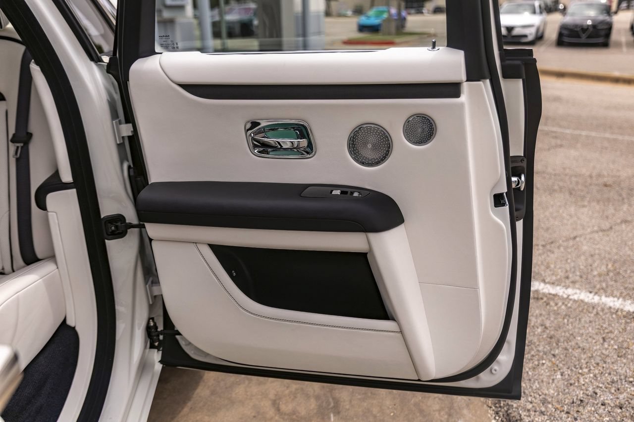 New 2026 Rolls-Royce Ghost AWD/4WD image 48