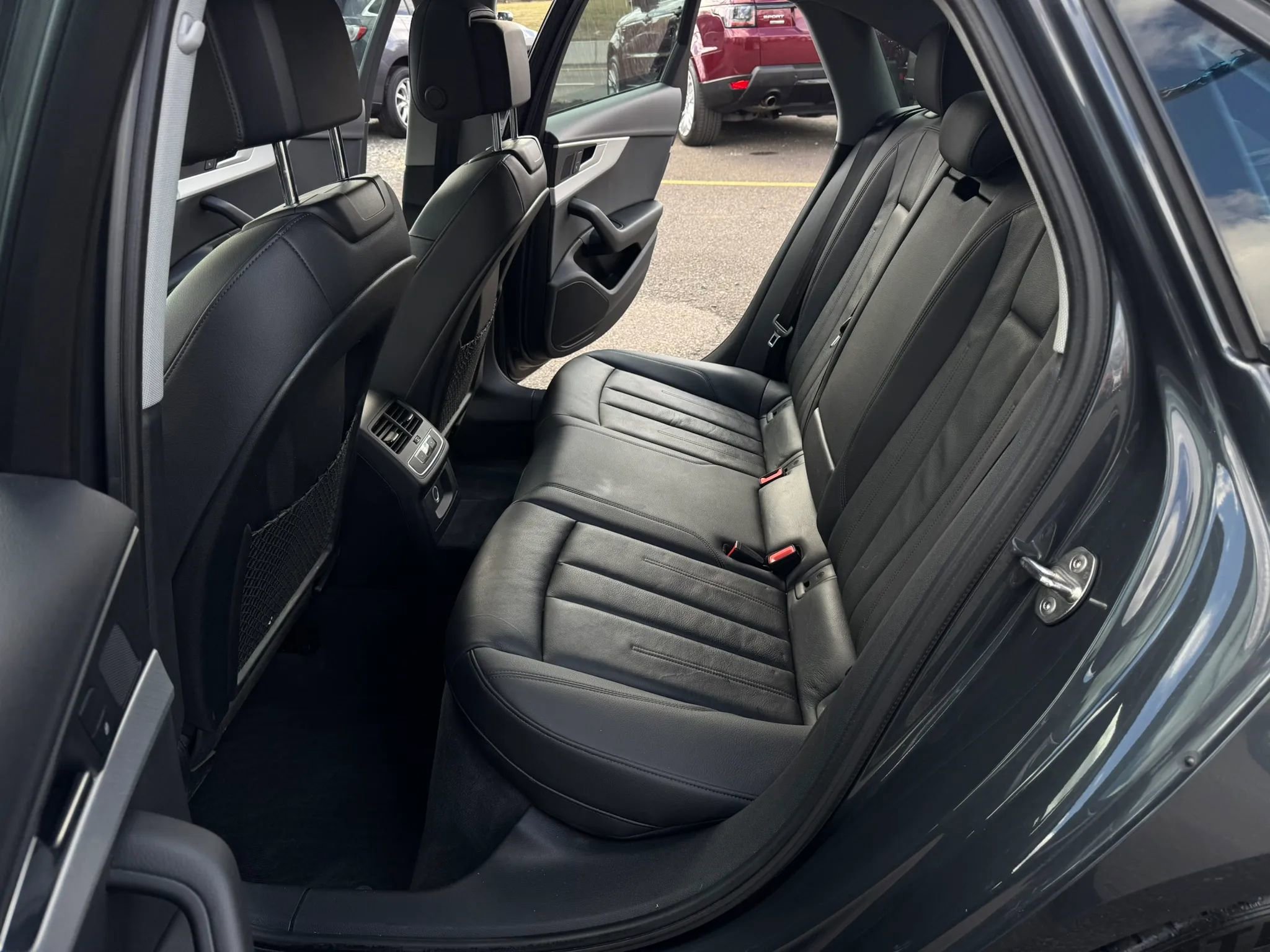 Used 2018 Audi A4 2.0T Premium image 20