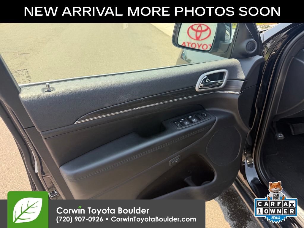 Used 2022 Jeep Grand Cherokee Limited w/ Trailer Tow Group IV AWD/4WD image 10