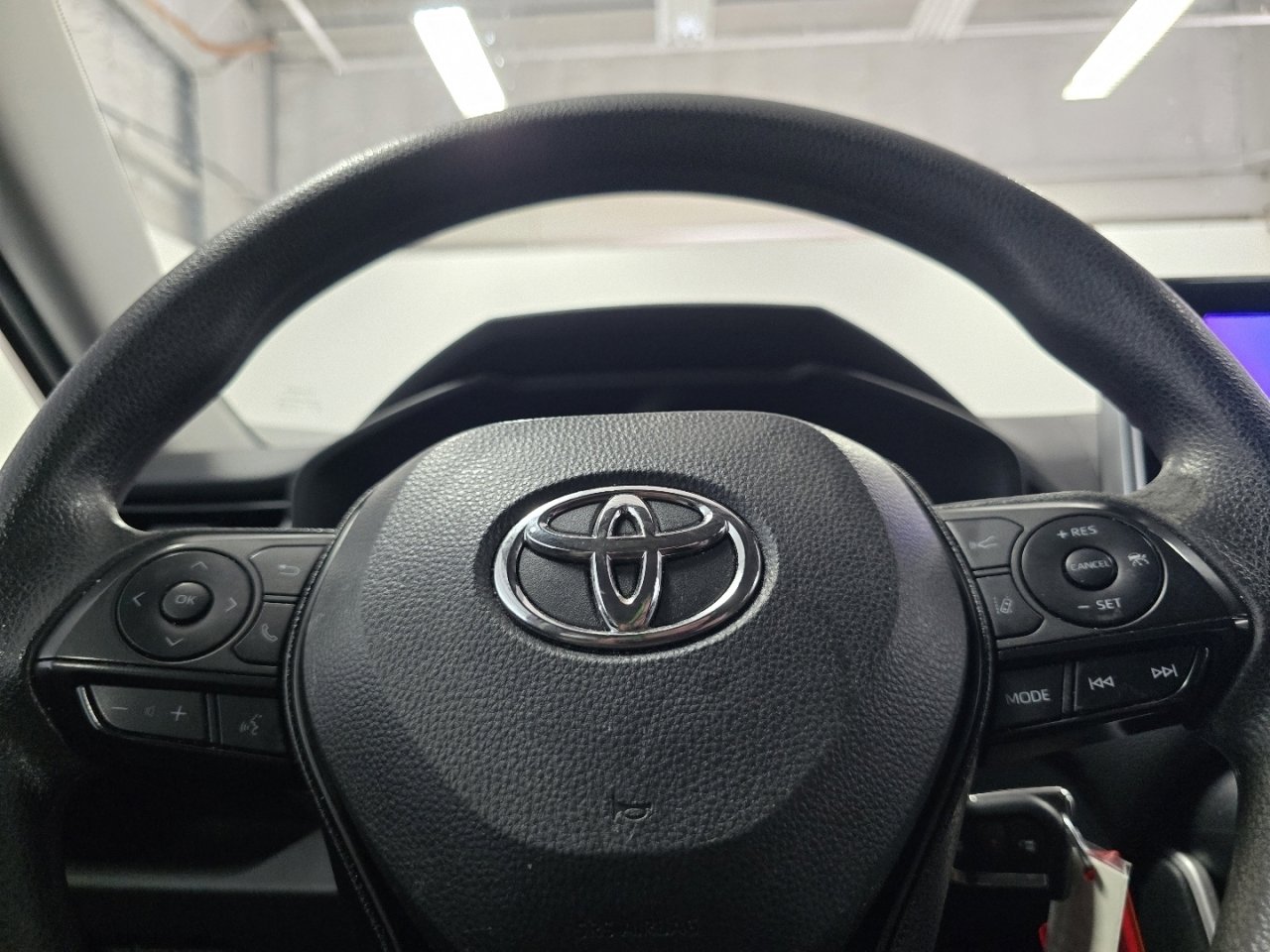 Certified 2023 Toyota RAV4 LE image 23