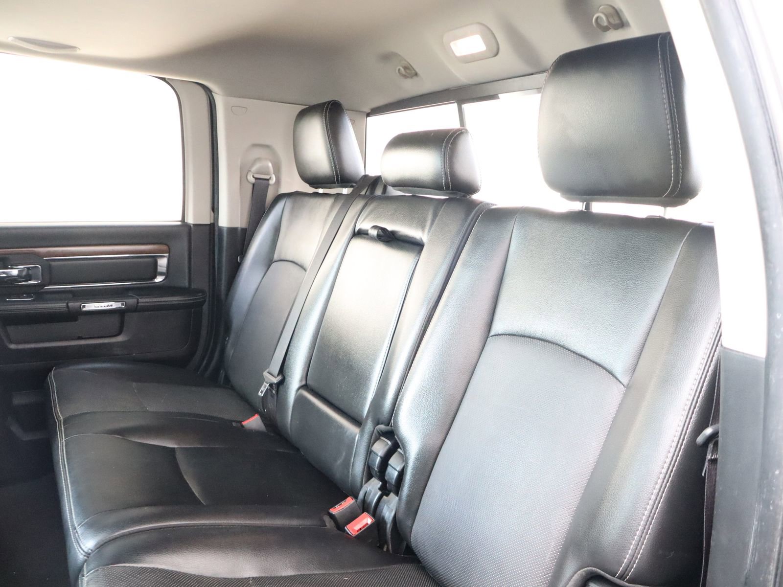 Used 2014 RAM 2500 Laramie w/ Cold Weather Group image 50