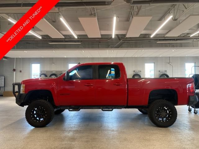 Used 2014 Chevrolet Silverado 2500 LTZ w/ LTZ Plus Package AWD/4WD image 9