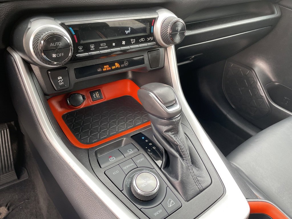 Used 2023 Toyota RAV4 Adventure image 12