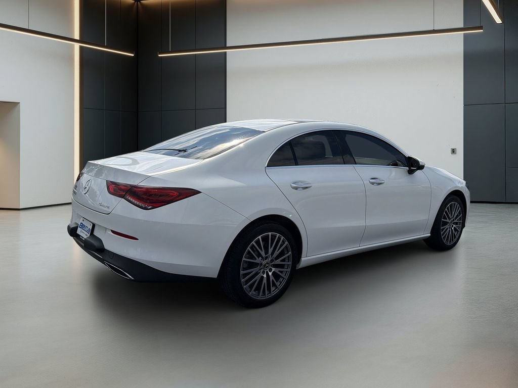 Used 2022 Mercedes-Benz CLA 250 4MATIC image 6