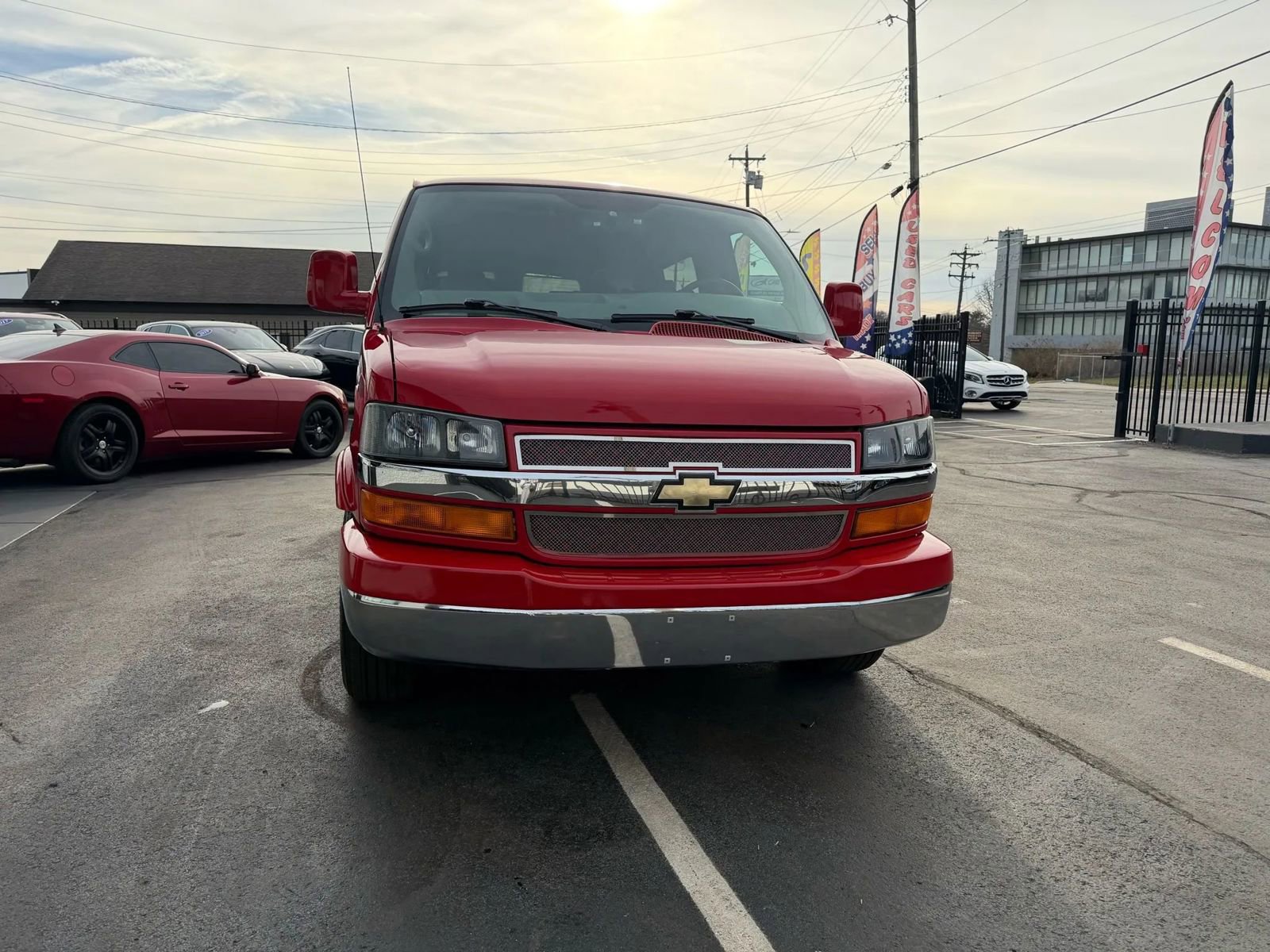 Used 2010 Chevrolet Express 1500 w/ Power Package image 18