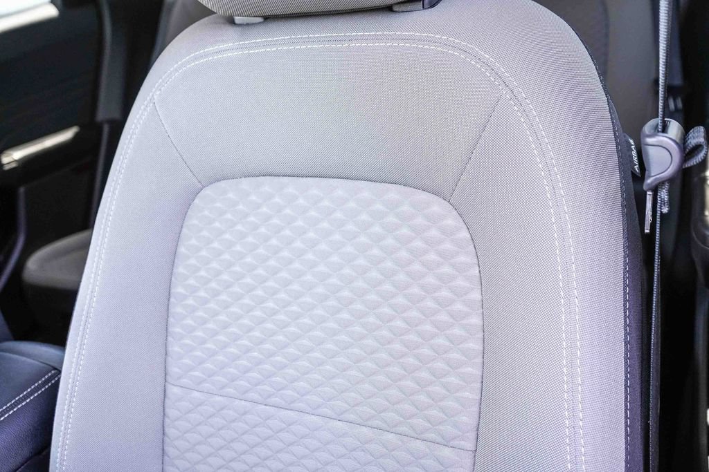 Certified 2021 Ford Escape SE FWD image 29