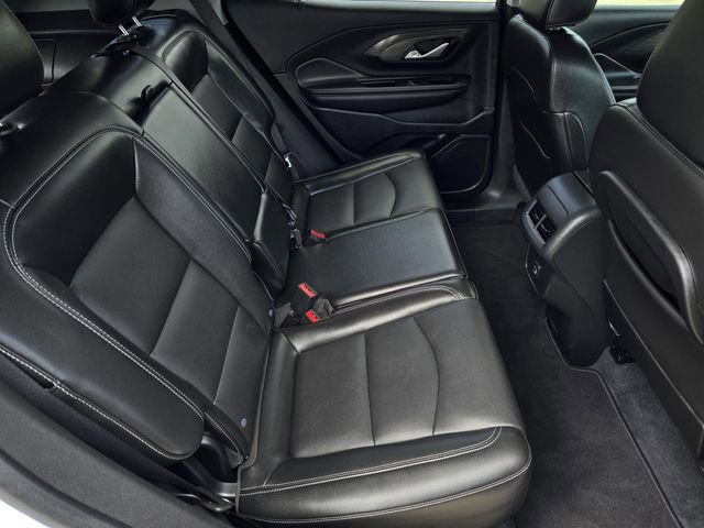 Used 2022 GMC Terrain SLT image 31