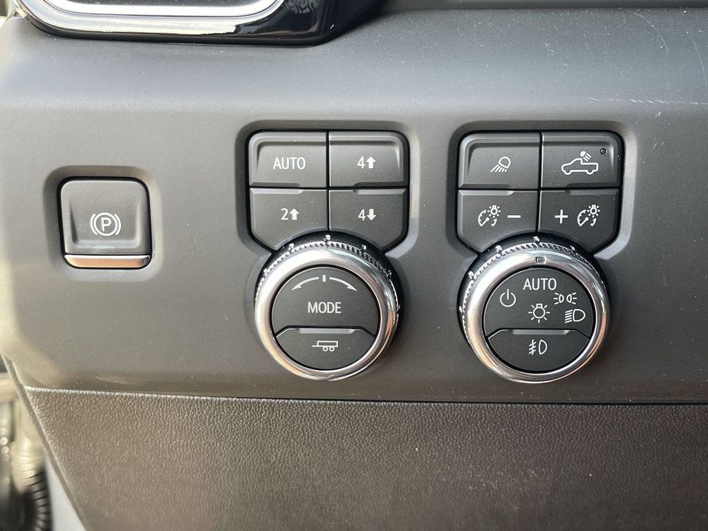 New 2026 GMC Sierra 2500 Denali w/ Technology Package image 18