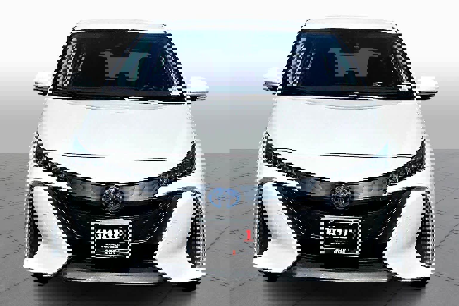 Used 2020 Toyota Prius Prime LE image 4