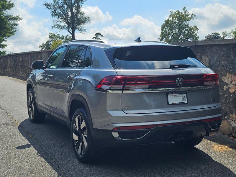 Used 2024 Volkswagen Atlas Cross Sport SE AWD/4WD image 12