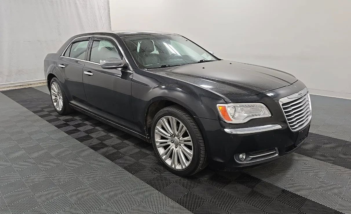Used 2011 Chrysler 300 Limited