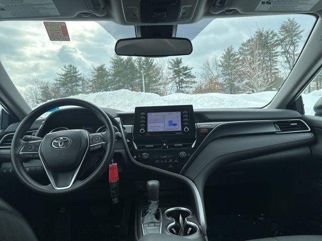 Used 2024 Toyota Camry LE FWD image 18