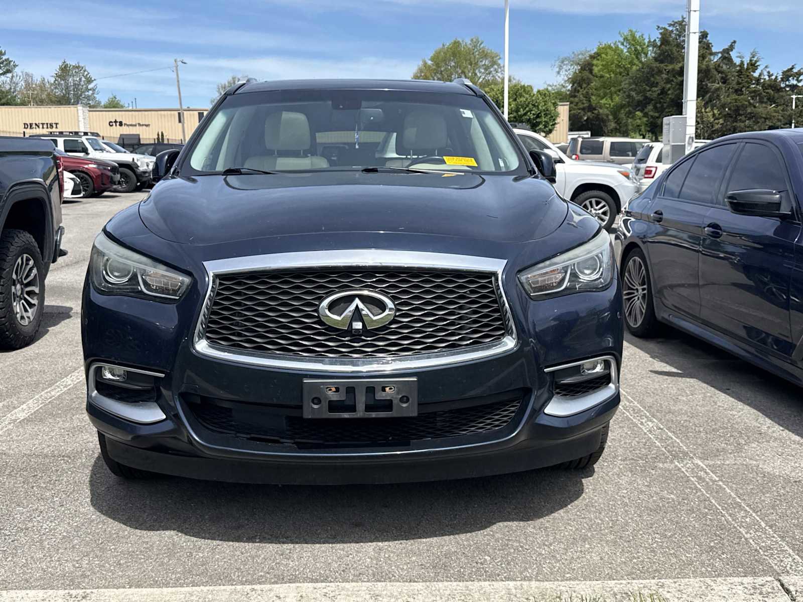 Used 2016 INFINITI QX60 AWD w/ Premium Plus Package image 5