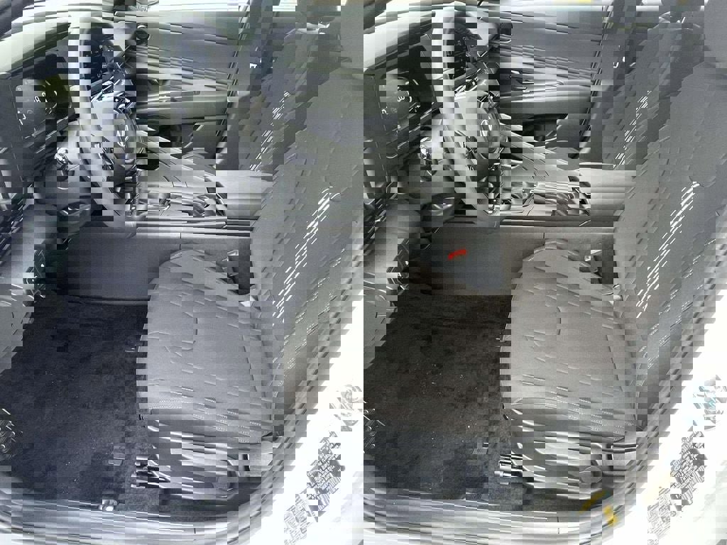 New 2026 Hyundai Elantra Sport image 13