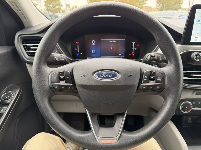 Certified 2025 Ford Escape Active image 33
