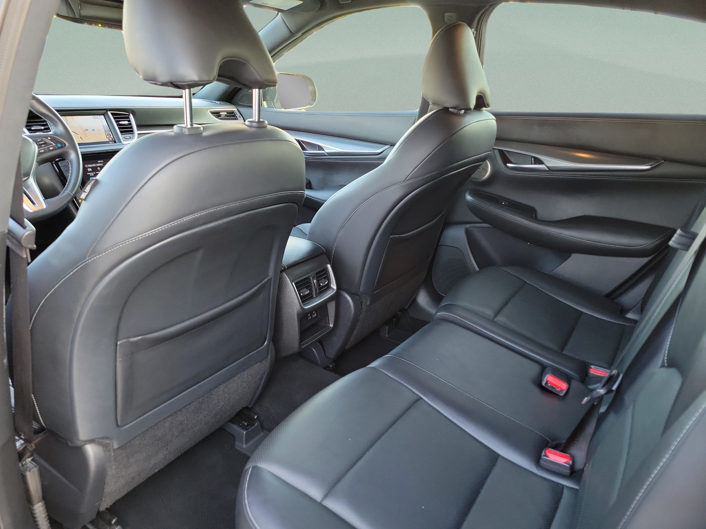 Used 2023 INFINITI QX55 Essential AWD/4WD image 6
