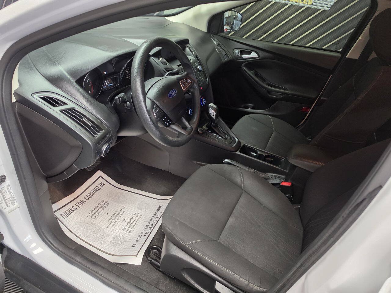 Used 2016 Ford Focus SE FWD image 10