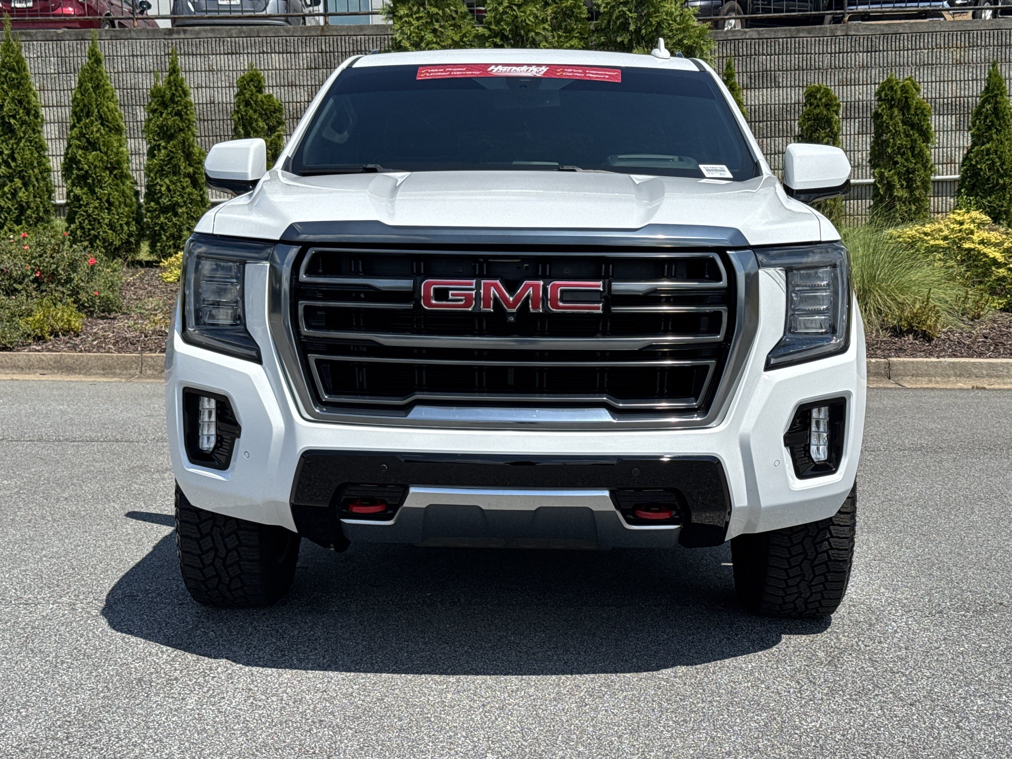 Used 2021 GMC Yukon AT4 w/ AT4 Premium Package AWD/4WD image 3