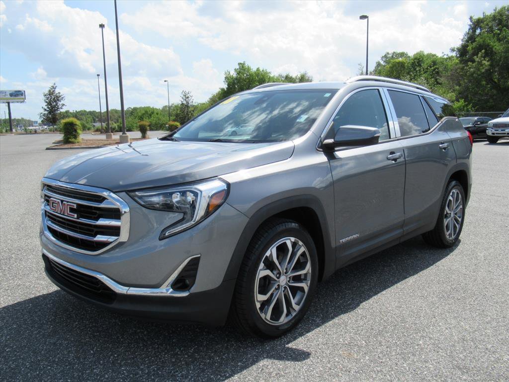 Used 2018 GMC Terrain SLT w/ Preferred Package FWD image 3