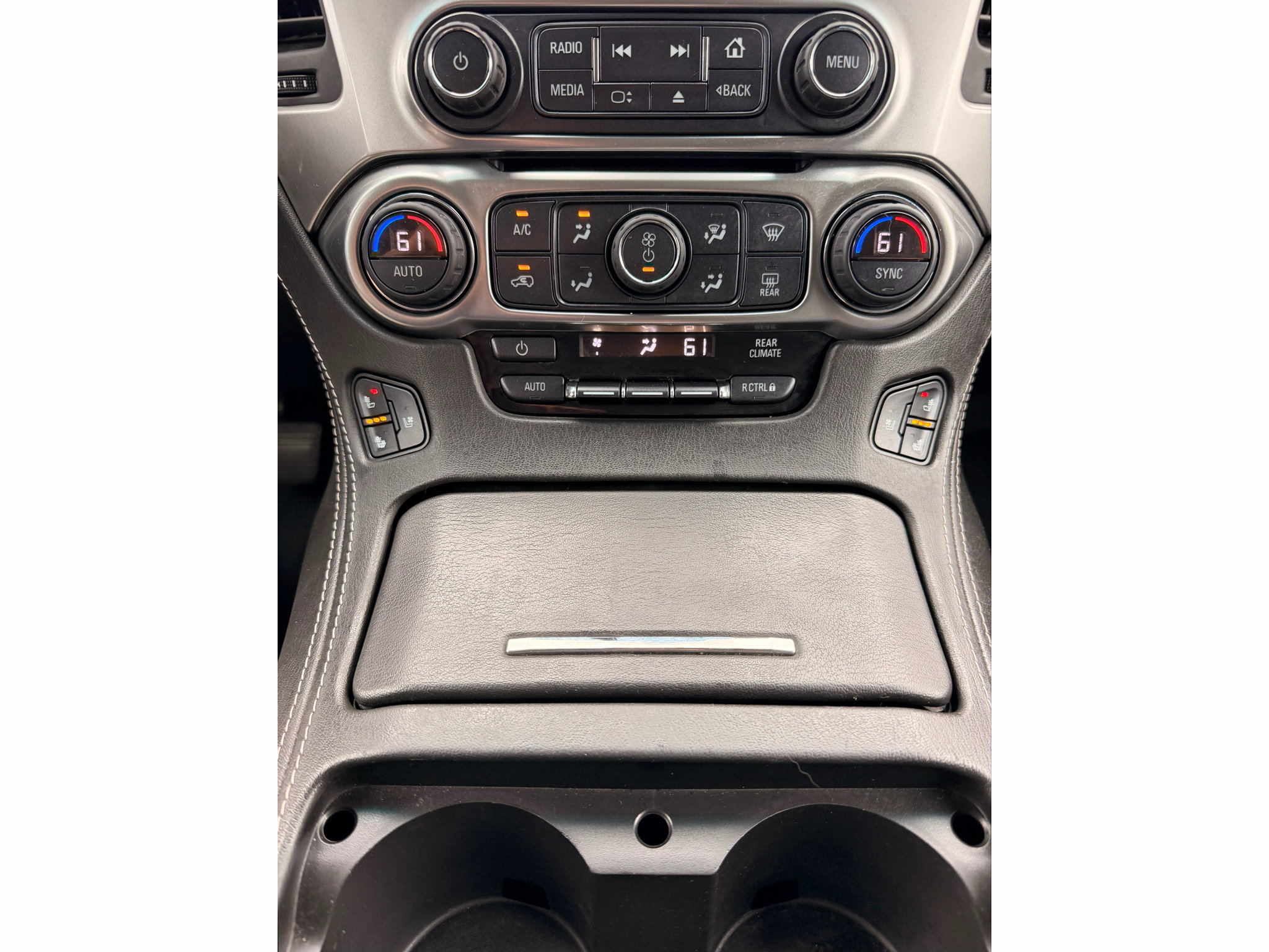 Used 2020 Chevrolet Tahoe Premier RWD image 12