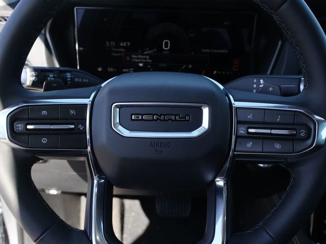 New 2026 GMC Terrain Denali w/ LPO, Black Badging Package AWD/4WD image 25