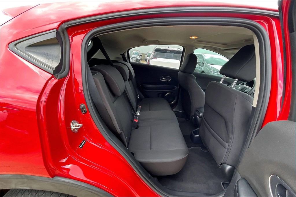 Used 2017 Honda HR-V EX image 26