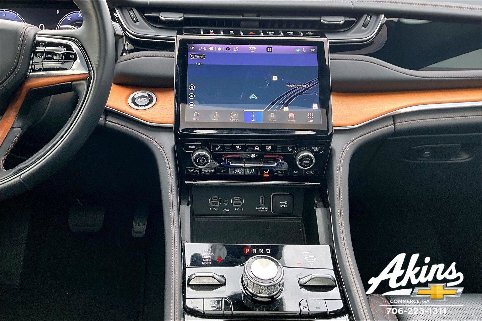 Used 2023 Jeep Grand Cherokee L Summit image 8